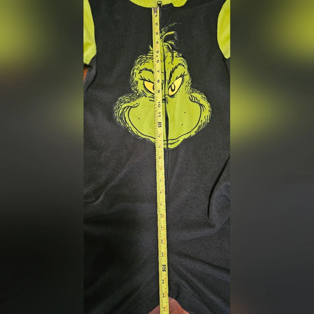 The Grinch One Piece Pajama Zip Up Size Tag Missing Size Youth Large
